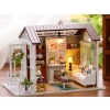 Domek dla lalek drewniany salon model do złożenia LED 8008-A 20,6cm
