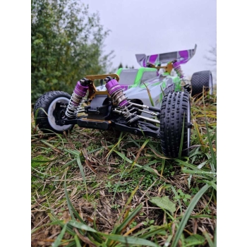 Samochód zdalnie sterowny terenowy wyczynowy WLToys 104002 1:10 4WD 2,4Ghz