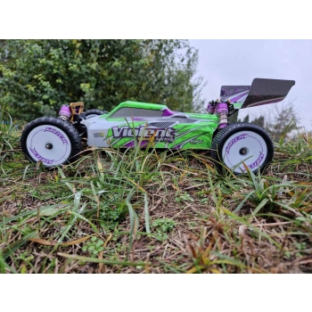 Samochód zdalnie sterowny terenowy wyczynowy WLToys 104002 1:10 4WD 2,4Ghz